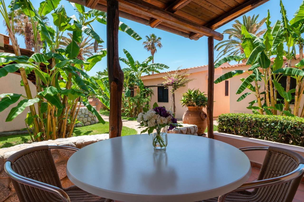 Hotel Villaggio Cala Di Volpe Capo Vaticano Eksteriør bilde