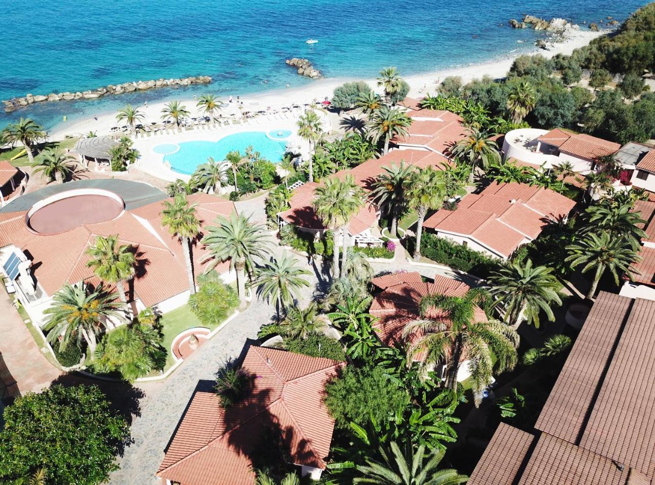 Hotel Villaggio Cala Di Volpe Capo Vaticano Eksteriør bilde