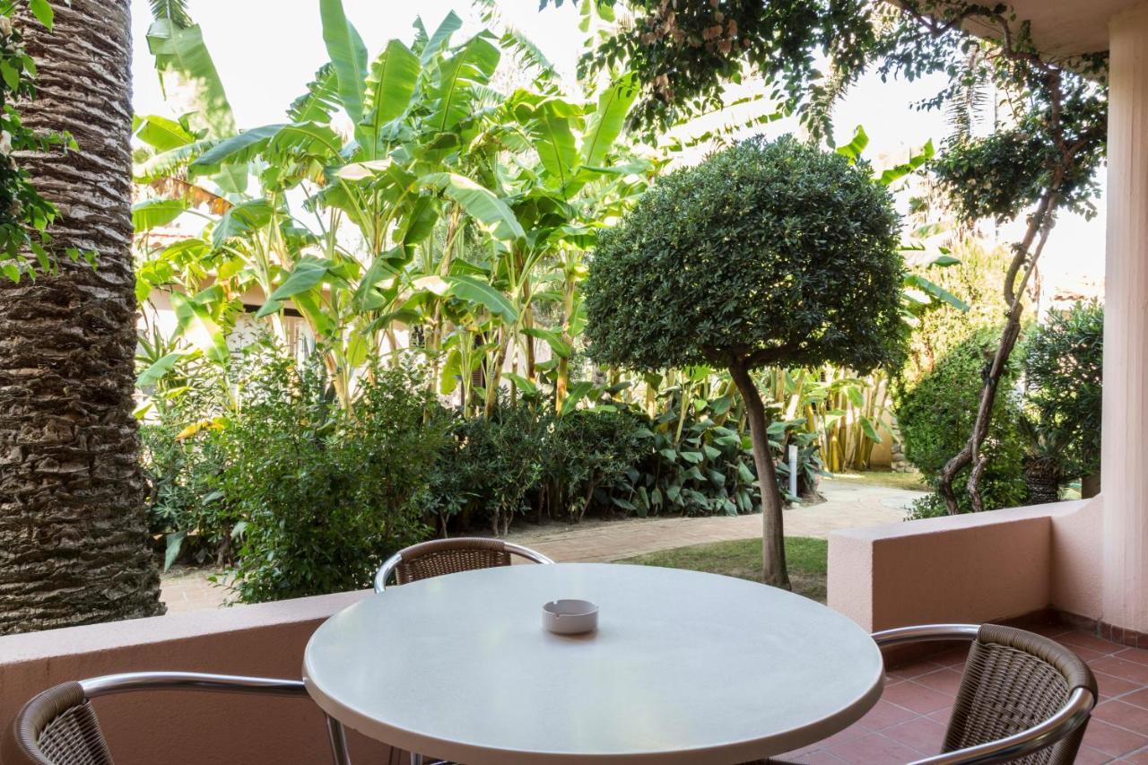 Hotel Villaggio Cala Di Volpe Capo Vaticano Eksteriør bilde