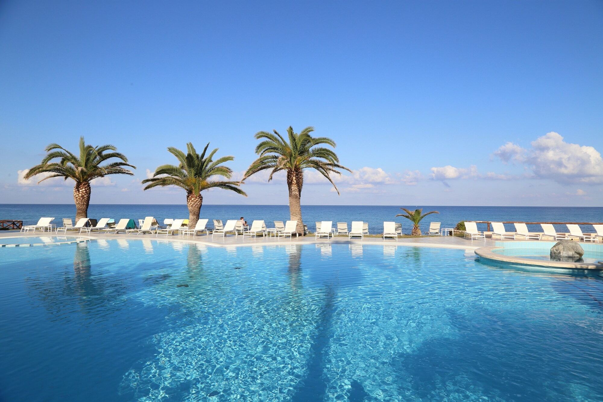 Hotel Villaggio Cala Di Volpe Capo Vaticano Eksteriør bilde